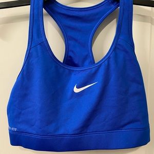 XL sports bra by Nike